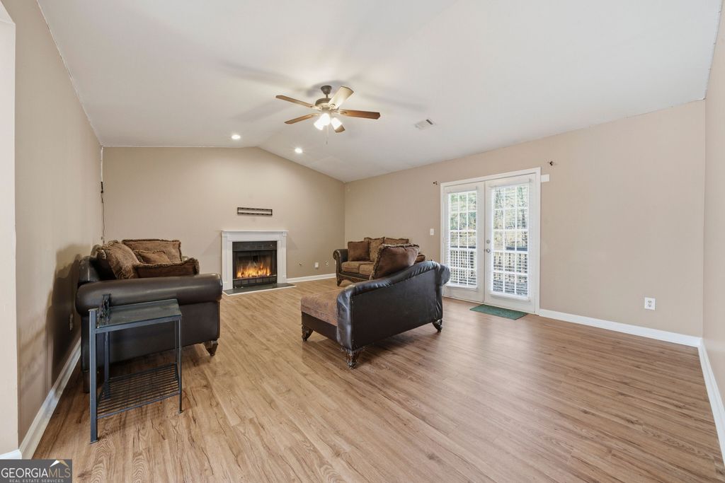 Photo of 7020 Greenbower Ln, Atlanta, GA 30349 (MLS # 10661962)