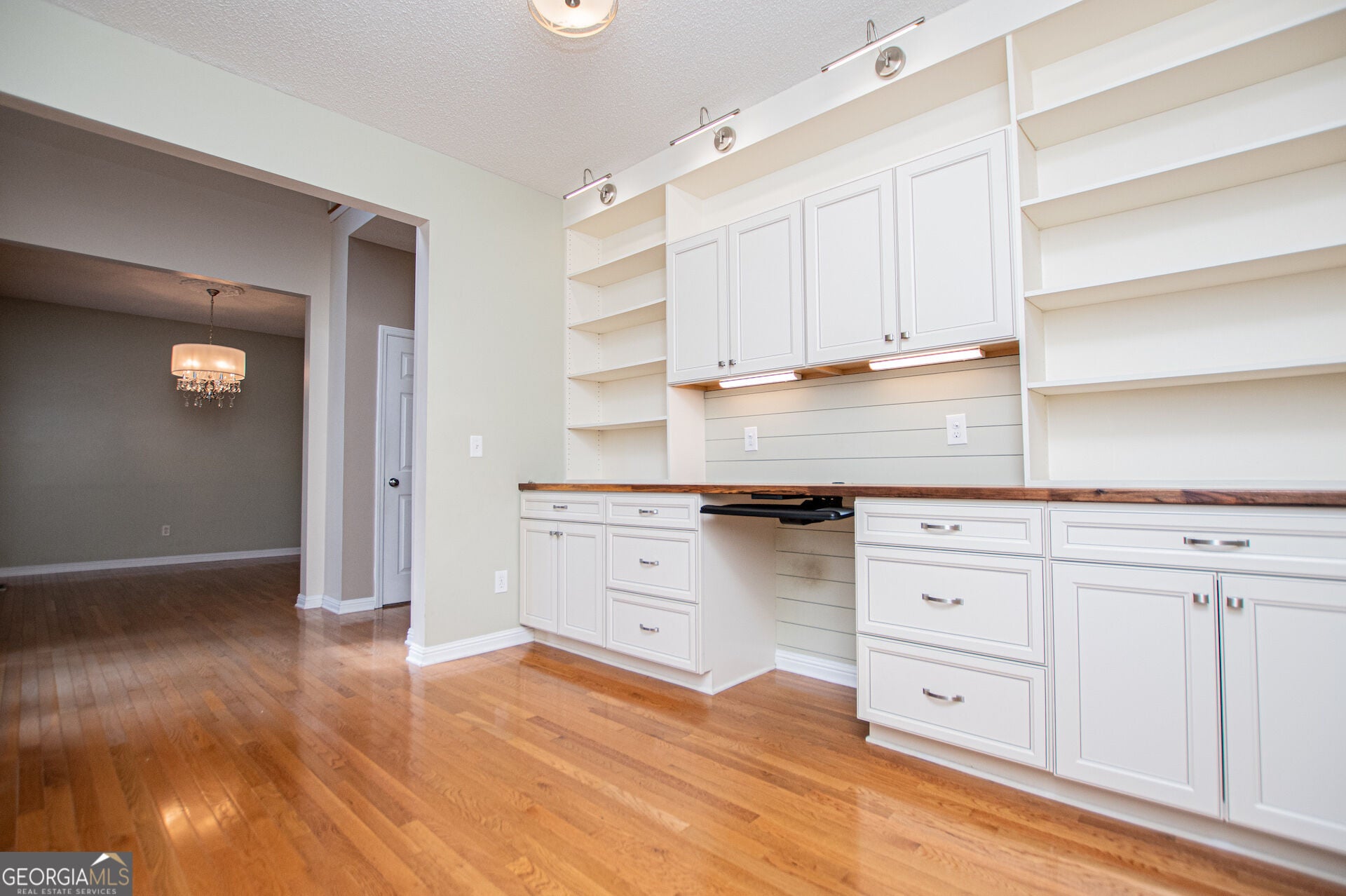 127 Opal LN