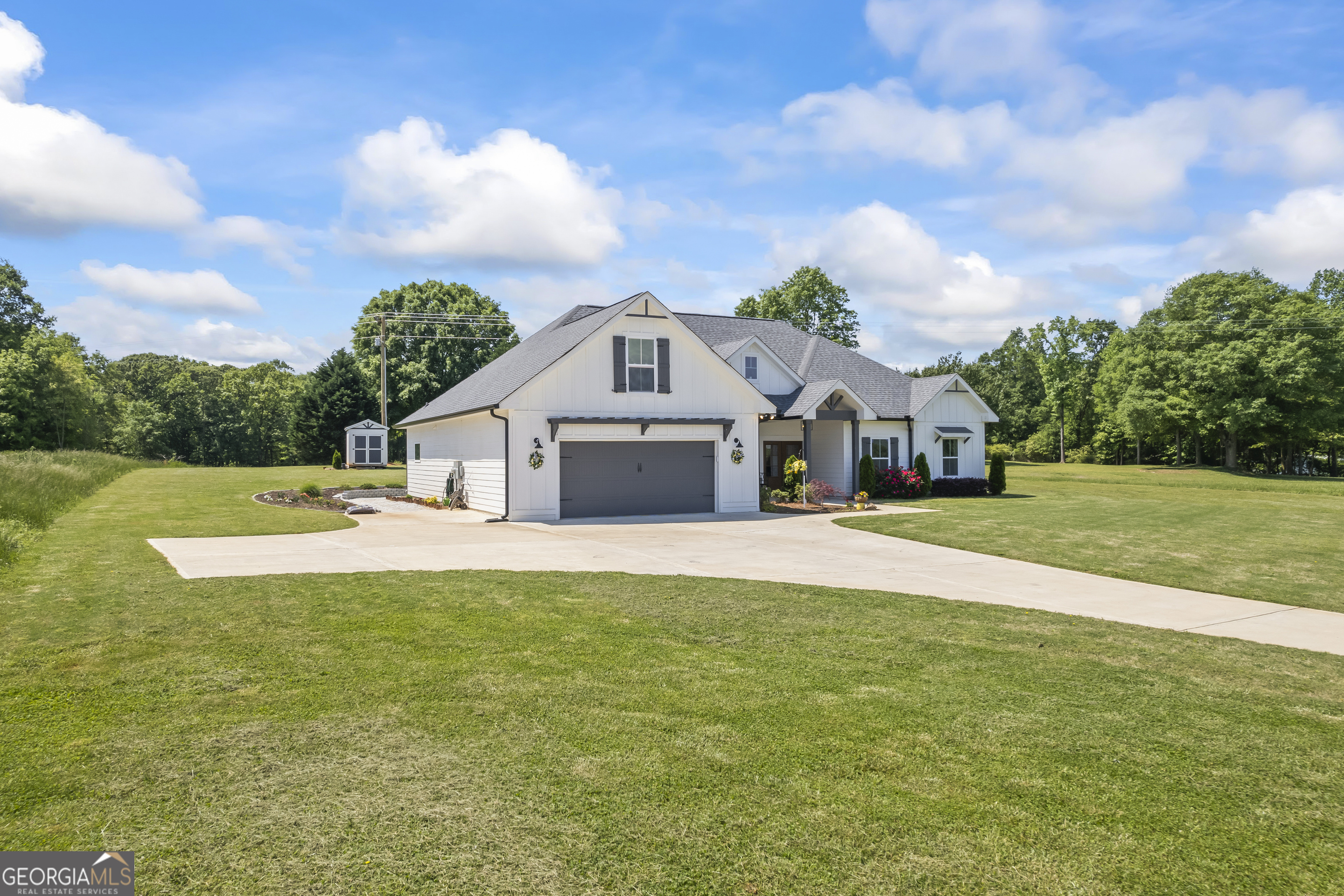 209 Unawatti RD