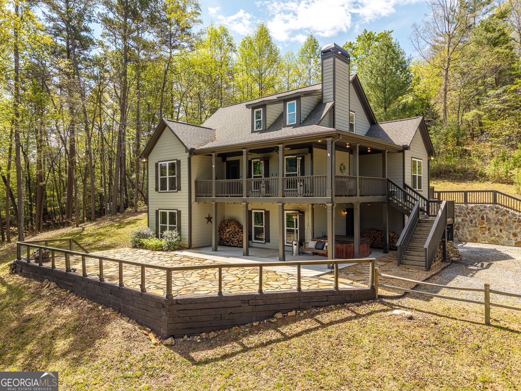 Photo of 61 Overlook Road, Blue Ridge, GA 30513 (MLS # 10733539)