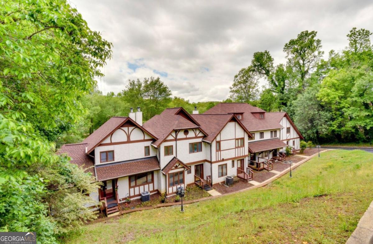 327 Brucken Strasse #603