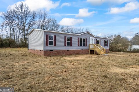 A home in Carnesville