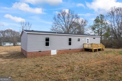 A home in Carnesville