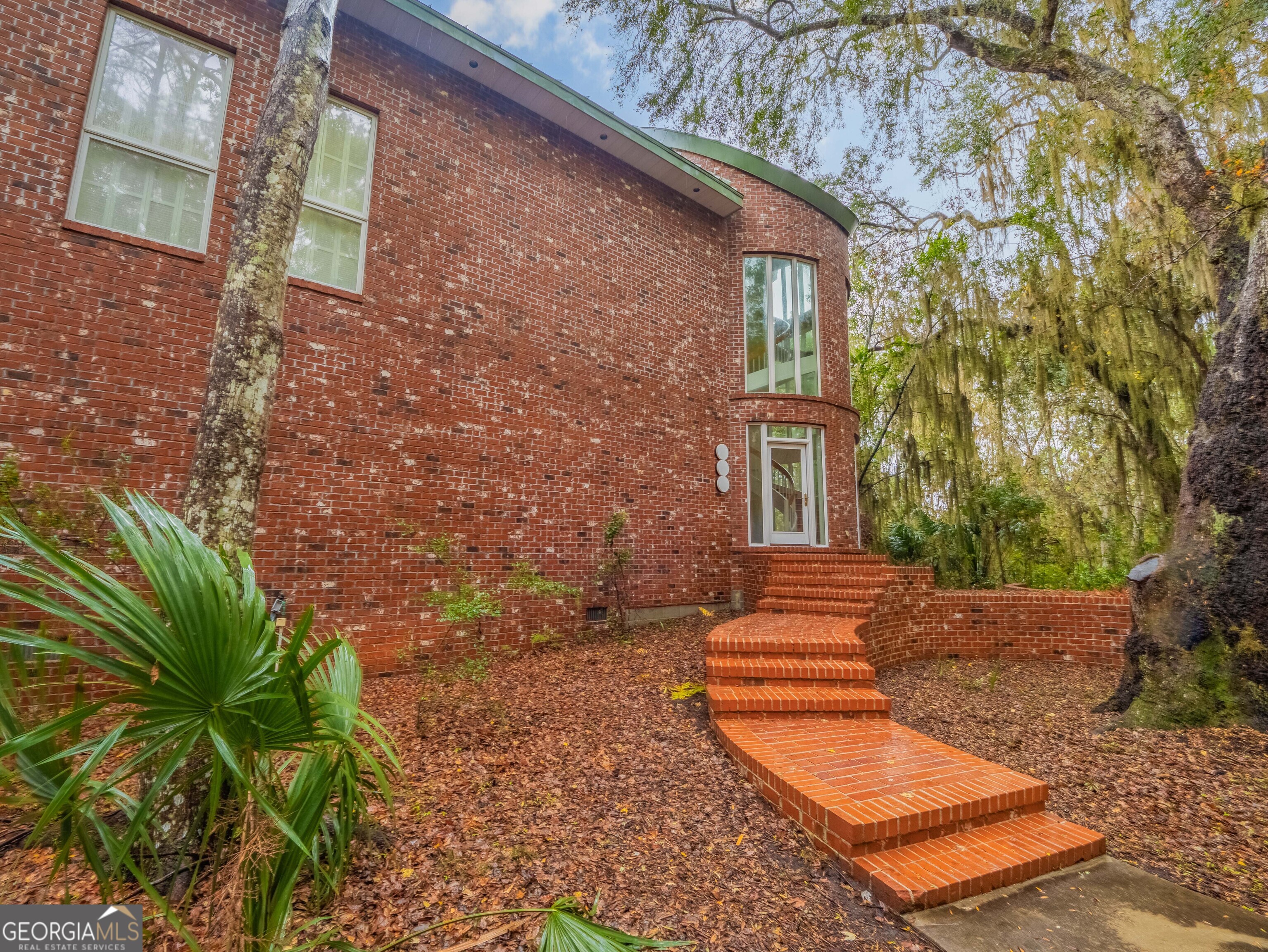 182 Hampton Point DR