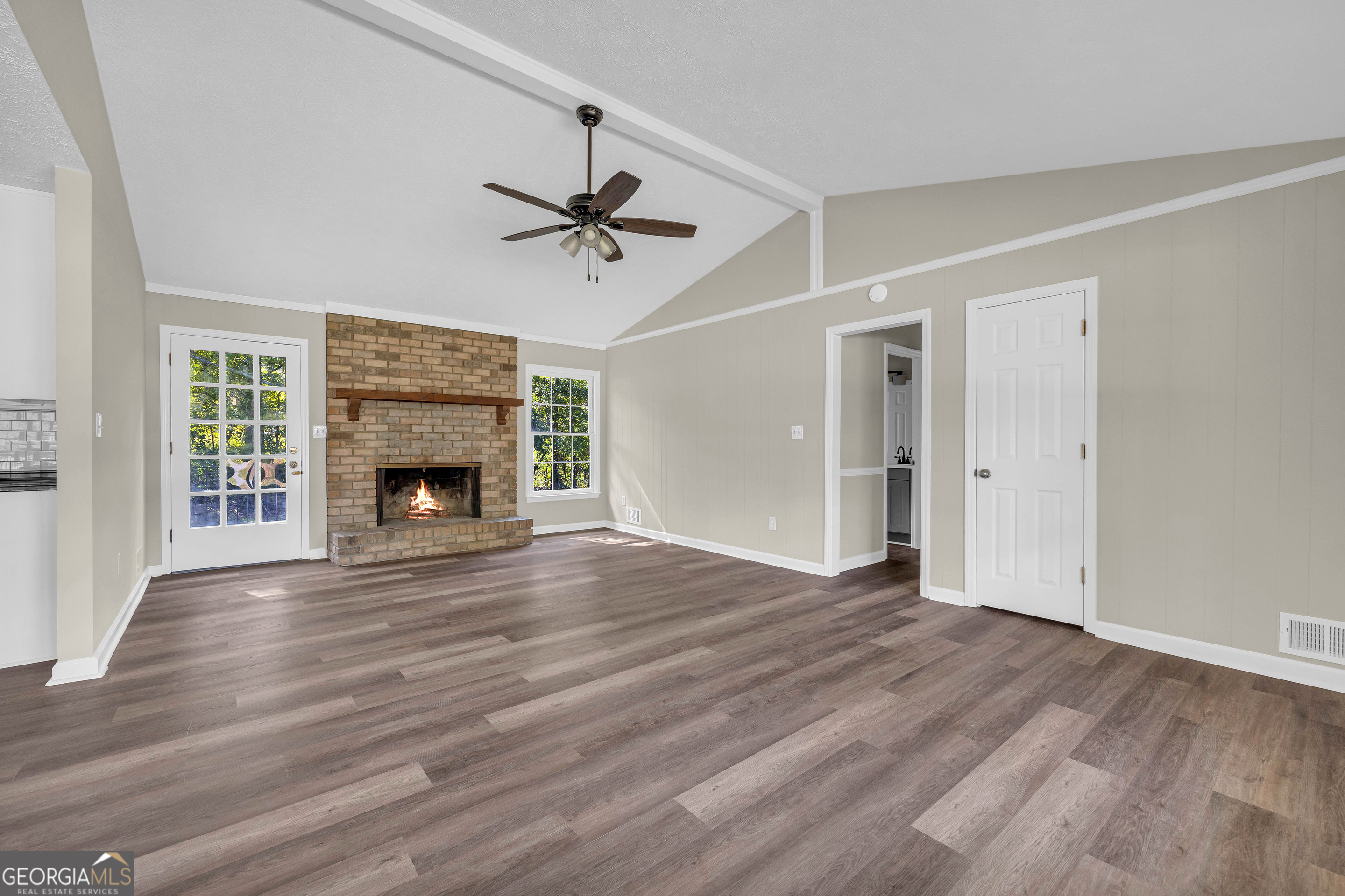 221 Frederick DR