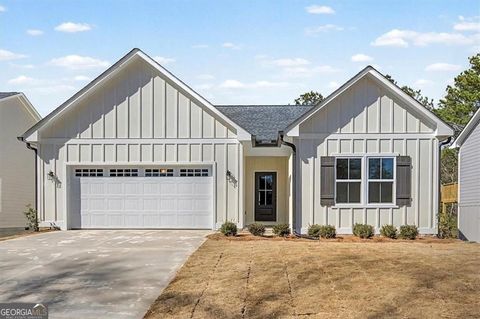 Photo of 44 Dogwood Street NE, Rome, GA 30161 (MLS # 10695625)