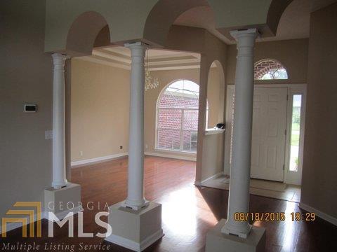 Lake Manor - Residential