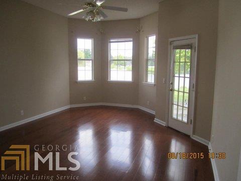 Lake Manor - Residential