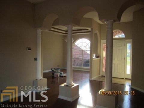 Lake Manor - Residential