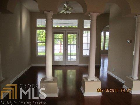Lake Manor - Residential