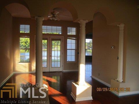 Lake Manor - Residential