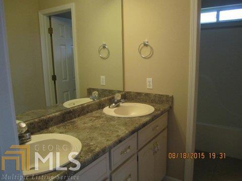Lake Manor - Residential