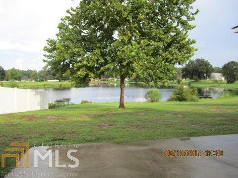 Lake Manor - Residential