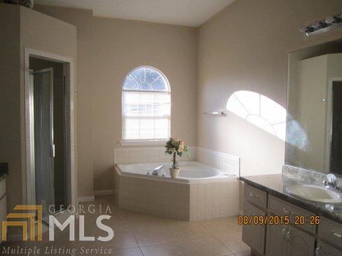 Lake Manor - Residential