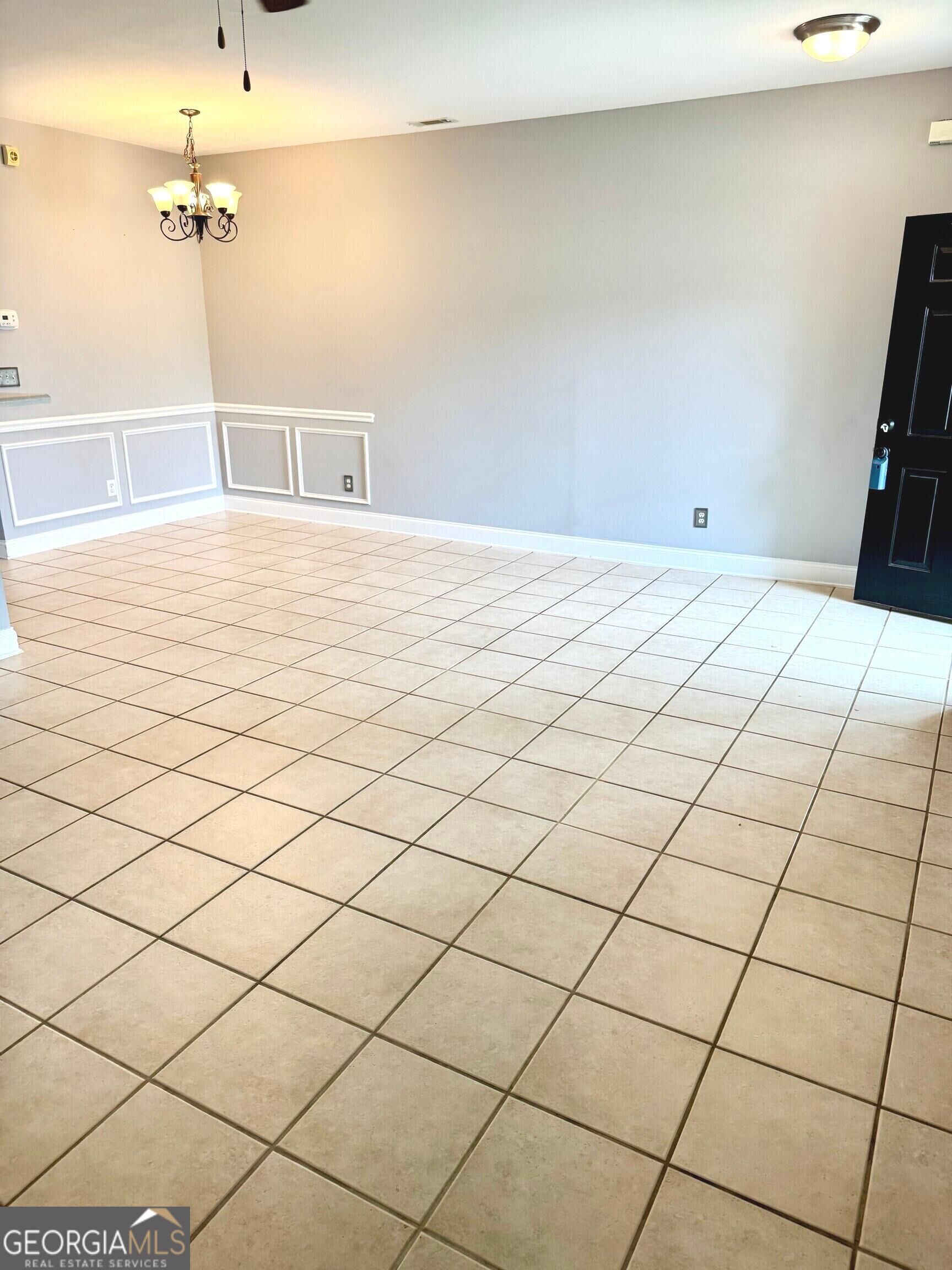 542 Ivy Brook WAY