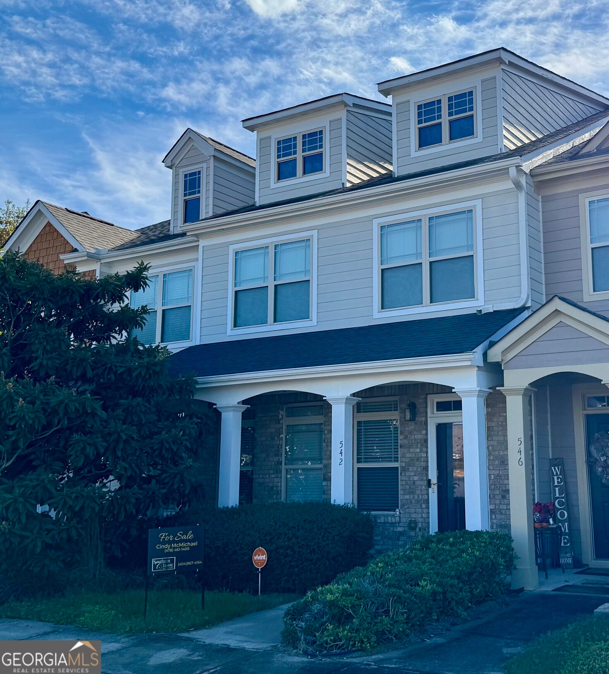 542 Ivy Brook WAY
