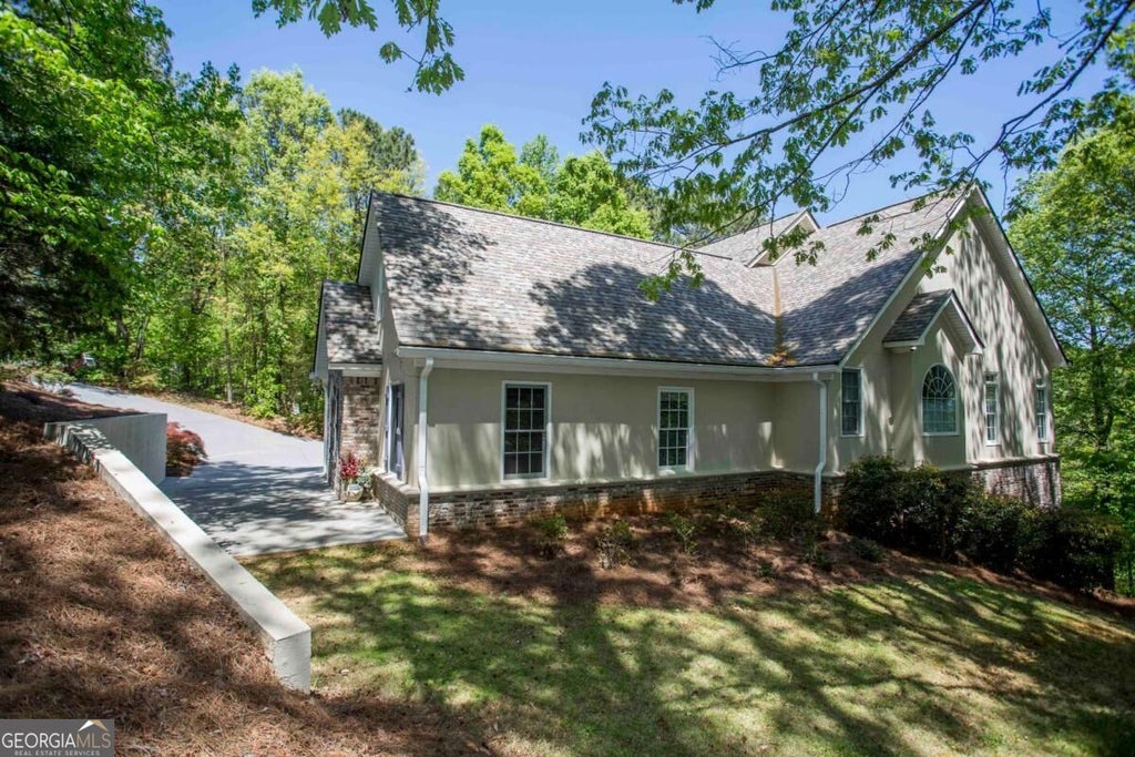 Photo of 31 Rocky Circle NE, White, GA 30184 (MLS # 10849634)