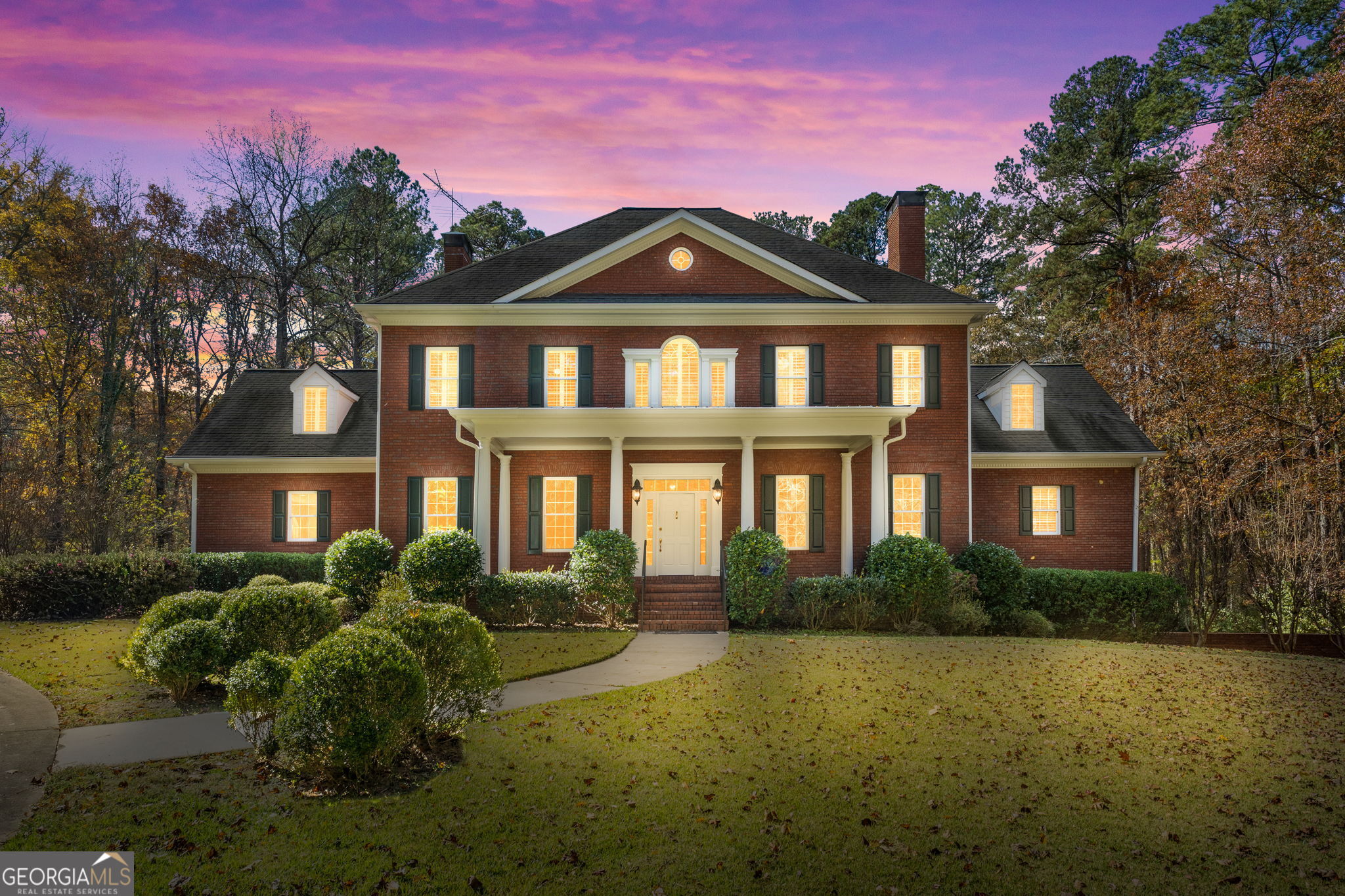8467 Hearn RD