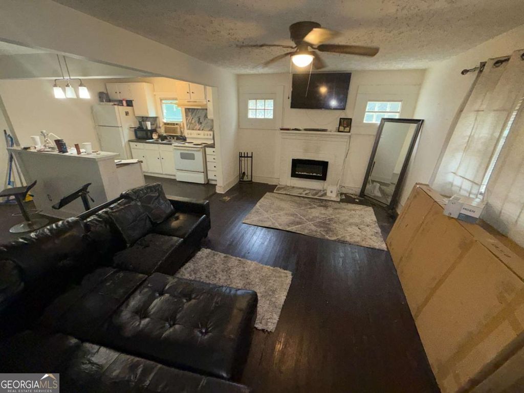 Photo of 2025 Tiger Flowers Drive NW, Atlanta, GA 30314 (MLS # 10787170)