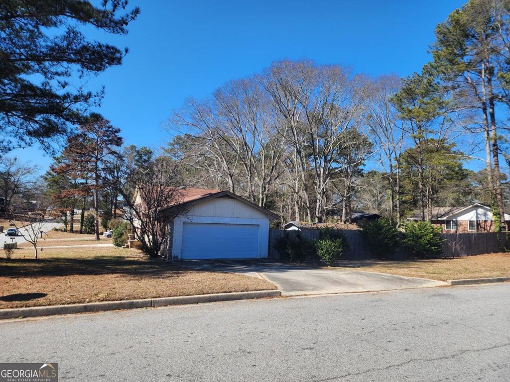 Photo of 3775 Benchmark Drive, Atlanta, GA 30349 (MLS # 10700604)