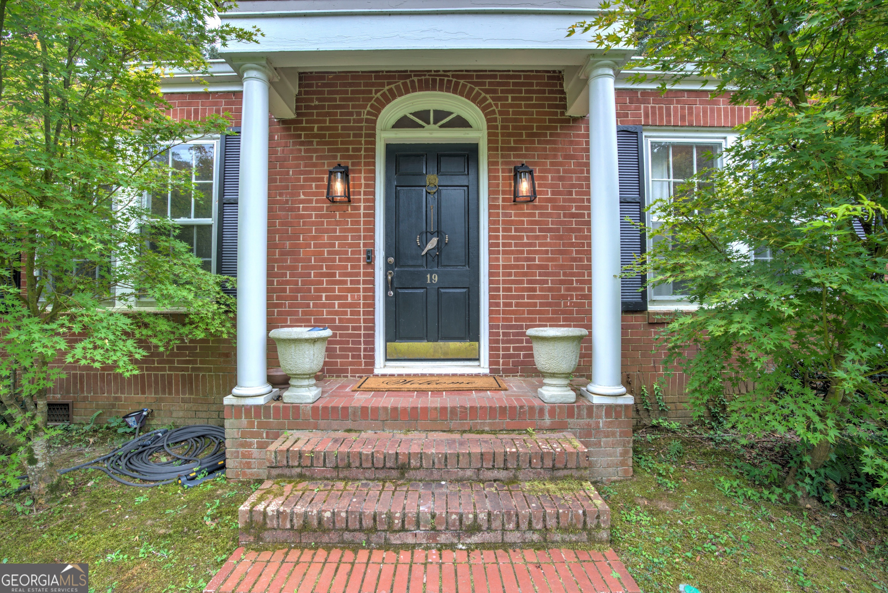 19 Berckman LN SW