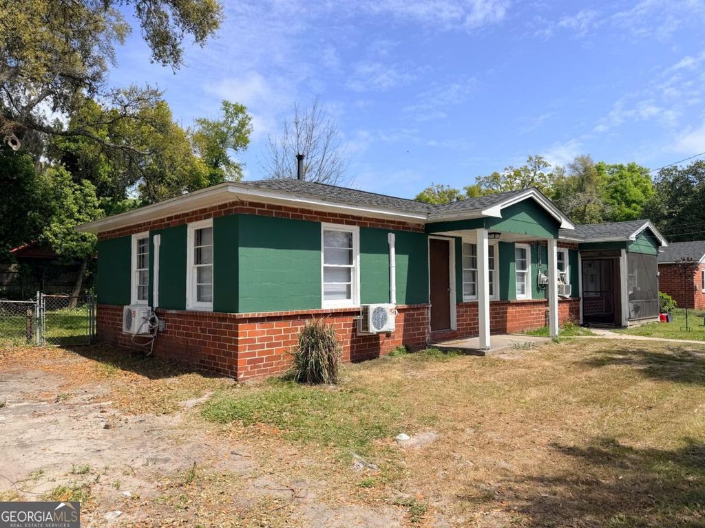 Photo of 12071209 Fourth Avenue, Brunswick, GA 31520 (MLS # 10729131)
