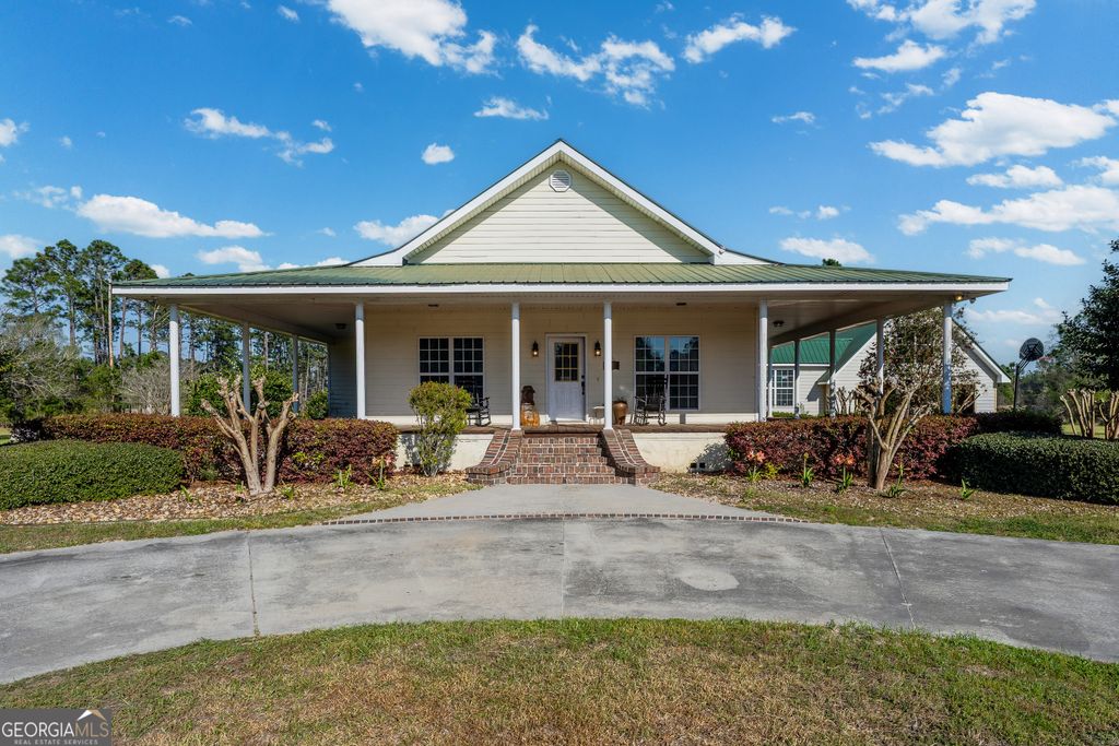 Photo of 3300 CONNOR Ln, WAYCROSS, GA 31503 (MLS # 10720175)