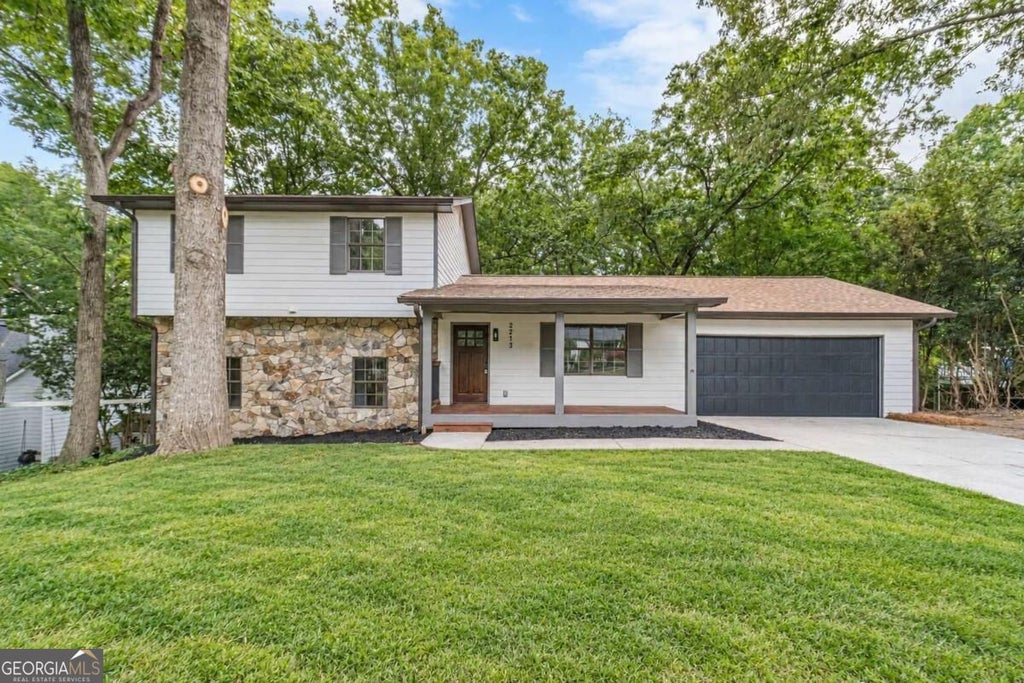 Photo of 2273 Ivy Crest Drive, Buford, GA 30519 (MLS # 10840672)