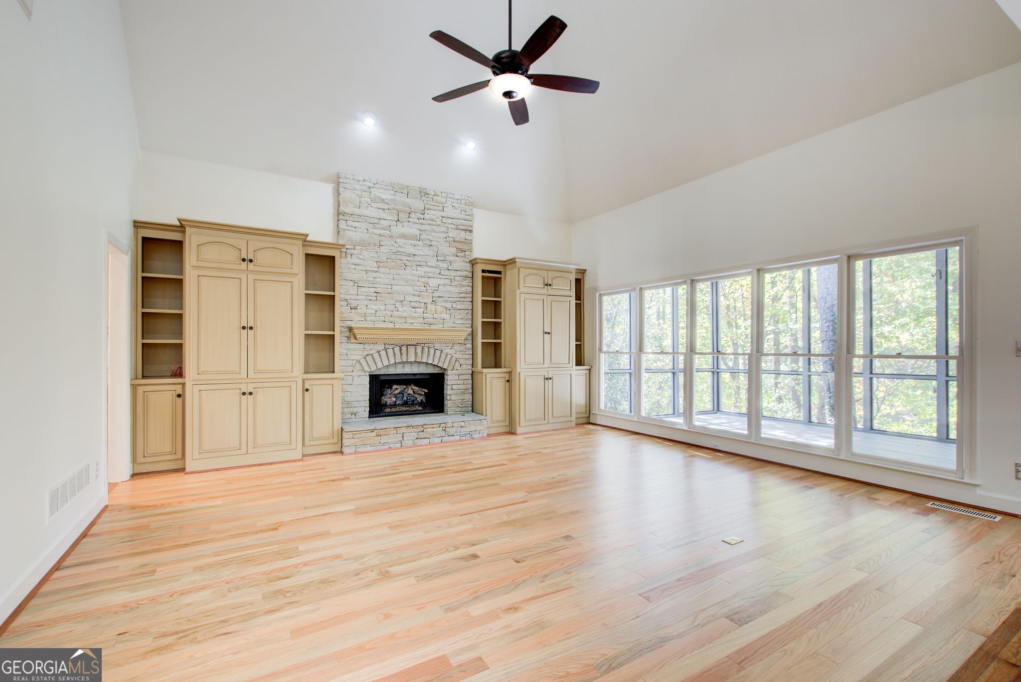 Nesbit Lakes - Residential