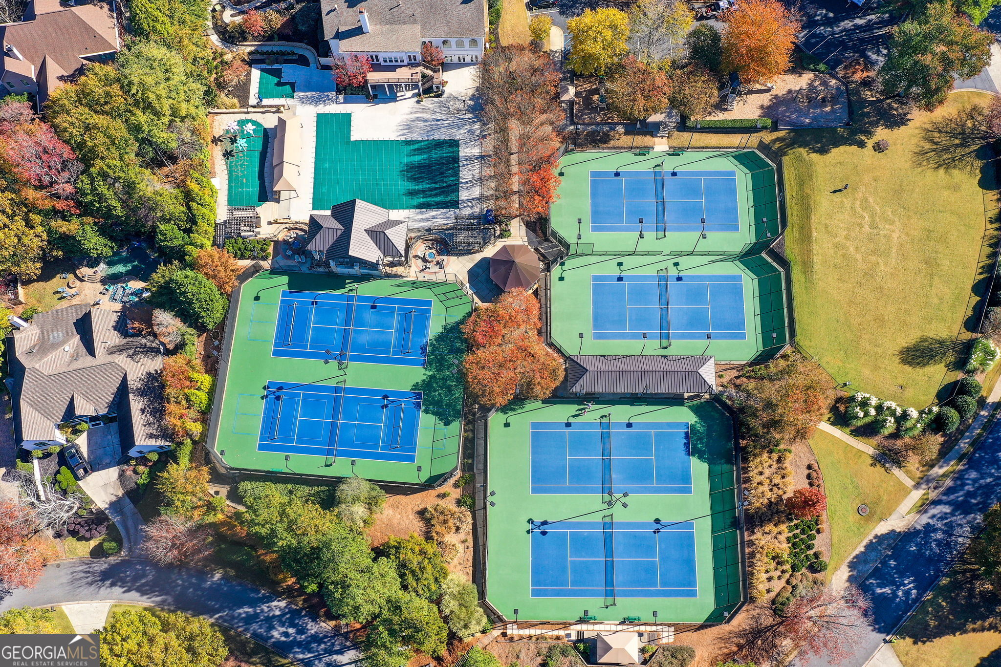 Nesbit Lakes - Residential