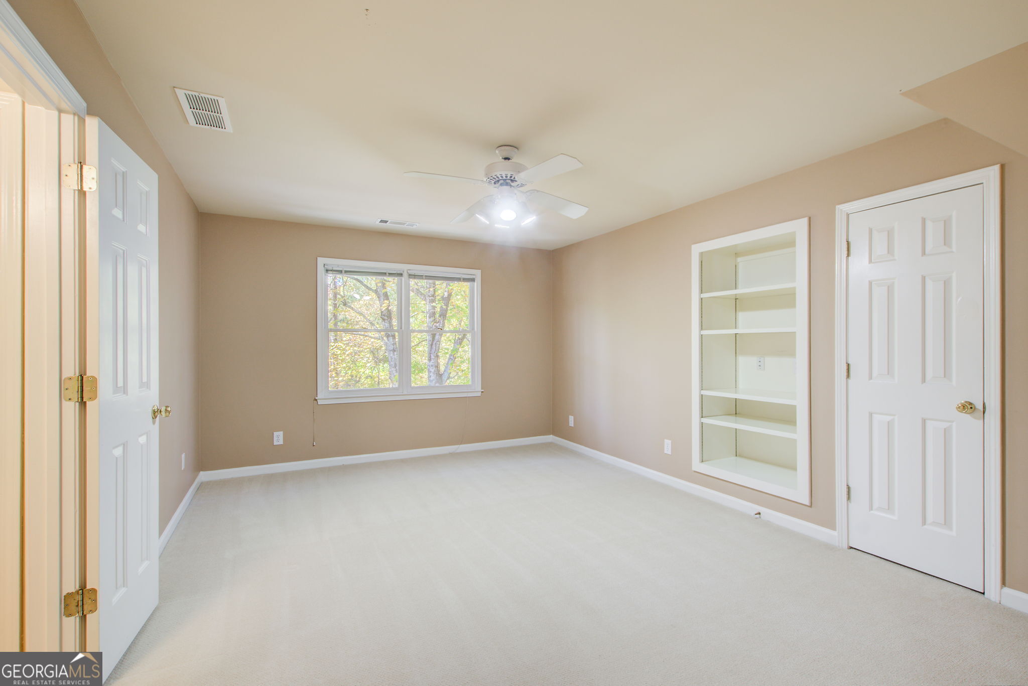 Nesbit Lakes - Residential