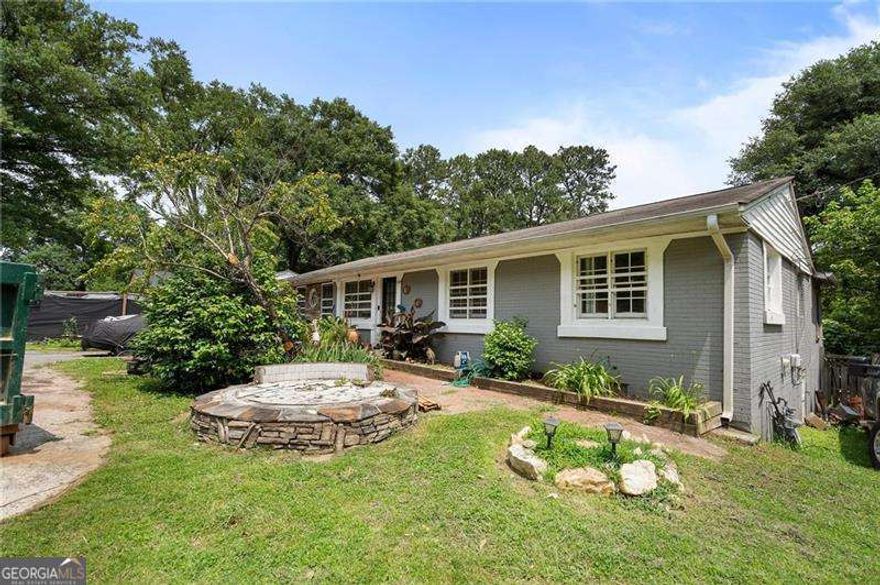 Awesome Investment opportunity off Popular Bells Ferry rd in East Cobb. Conveniently located close to shopping and highways. Plenty of options here! Almost half an acre lot! 4 bedrooms and 1.5 baths. This home is just calling for someone to come make it a HOME. Seller has been updating and painting since pictures were taken. Come see in person!