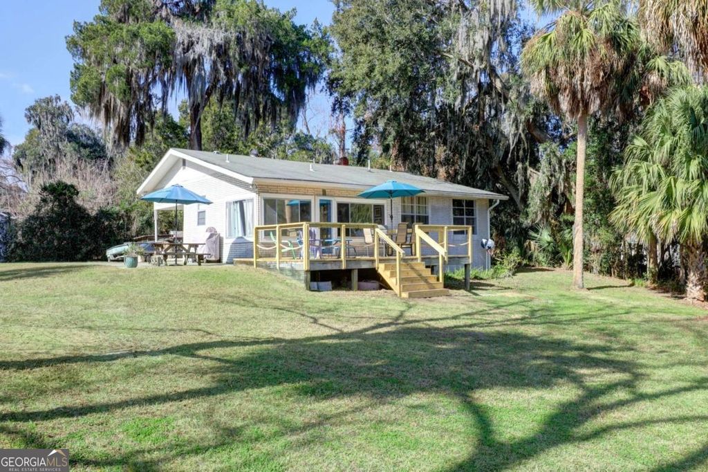 Photo of 2724 Livingston Avenue, Savannah, GA 31406 (MLS # 10669598)