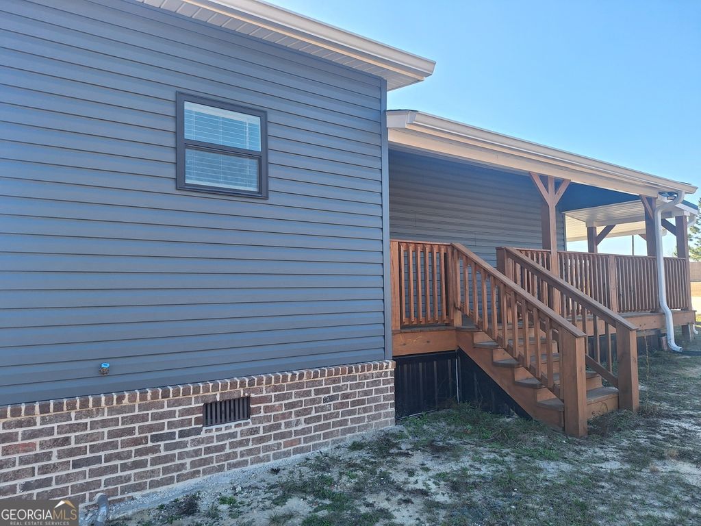 Photo of 33 Elmwood Lane, Baxley, GA 31513 (MLS # 10678229)