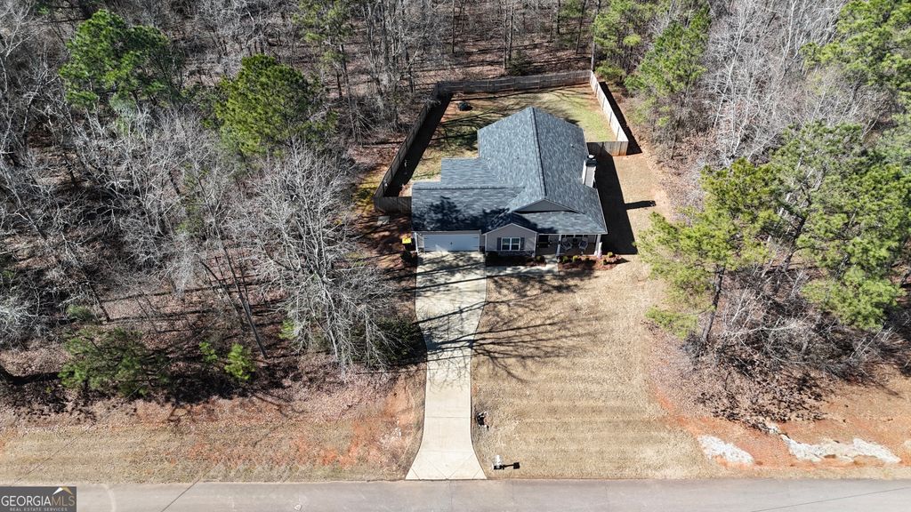 Photo of 635 Pinewood Drive, Gay, GA 30218 (MLS # 10691296)