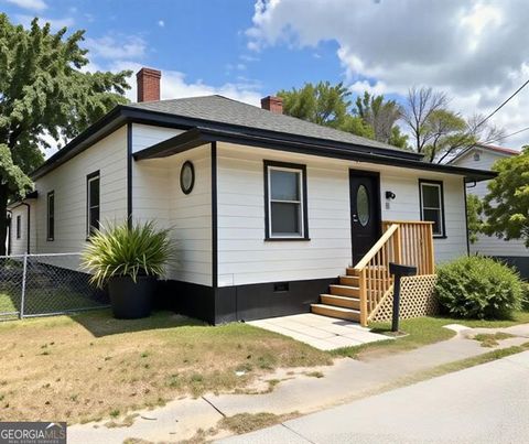 34 IVY ST Porterdale GA 30014