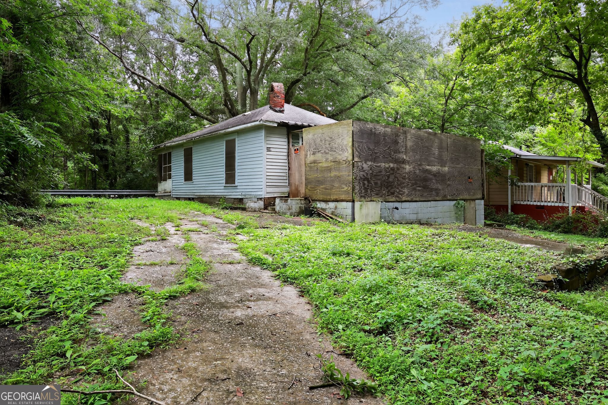 Investor's Dream Near the BeltLine! Take advantage of a prime opportunity in one of Atlanta's fast-growing neighborhoods. This property sits just steps from a developing stretch of the scenic Atlanta BeltLine trail-offering incredible potential for redevelopment or renovation. Located less than two miles from major downtown attractions including the Georgia Aquarium, State Farm Arena, and Mercedes-Benz Stadium, and only 11 miles to Hartsfield-Jackson Atlanta International Airport, this address boasts unbeatable convenience. Situated in a no-HOA community, the property opens the door to creative possibilities for the savvy investor-whether you're planning a full rehab or new construction. Surrounded by revitalization projects and community growth, this is your chance to secure a foothold in a high-potential area at an attractive price point. Don't miss out on transforming this space into something special!