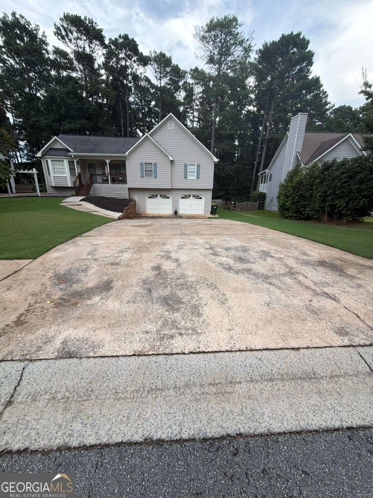 535 Brooksdale Drive