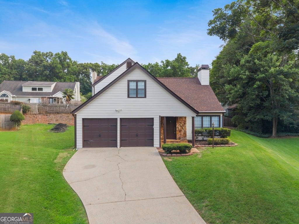 Photo of 920 Cobb Place Manor Drive, Marietta, GA 30066 (MLS # 10797799)