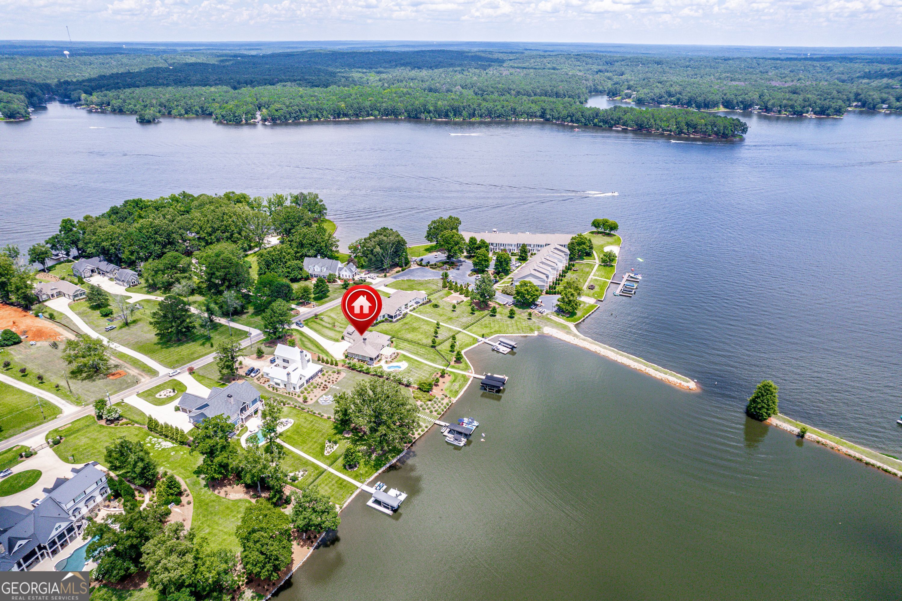 160 Lakeview Dr