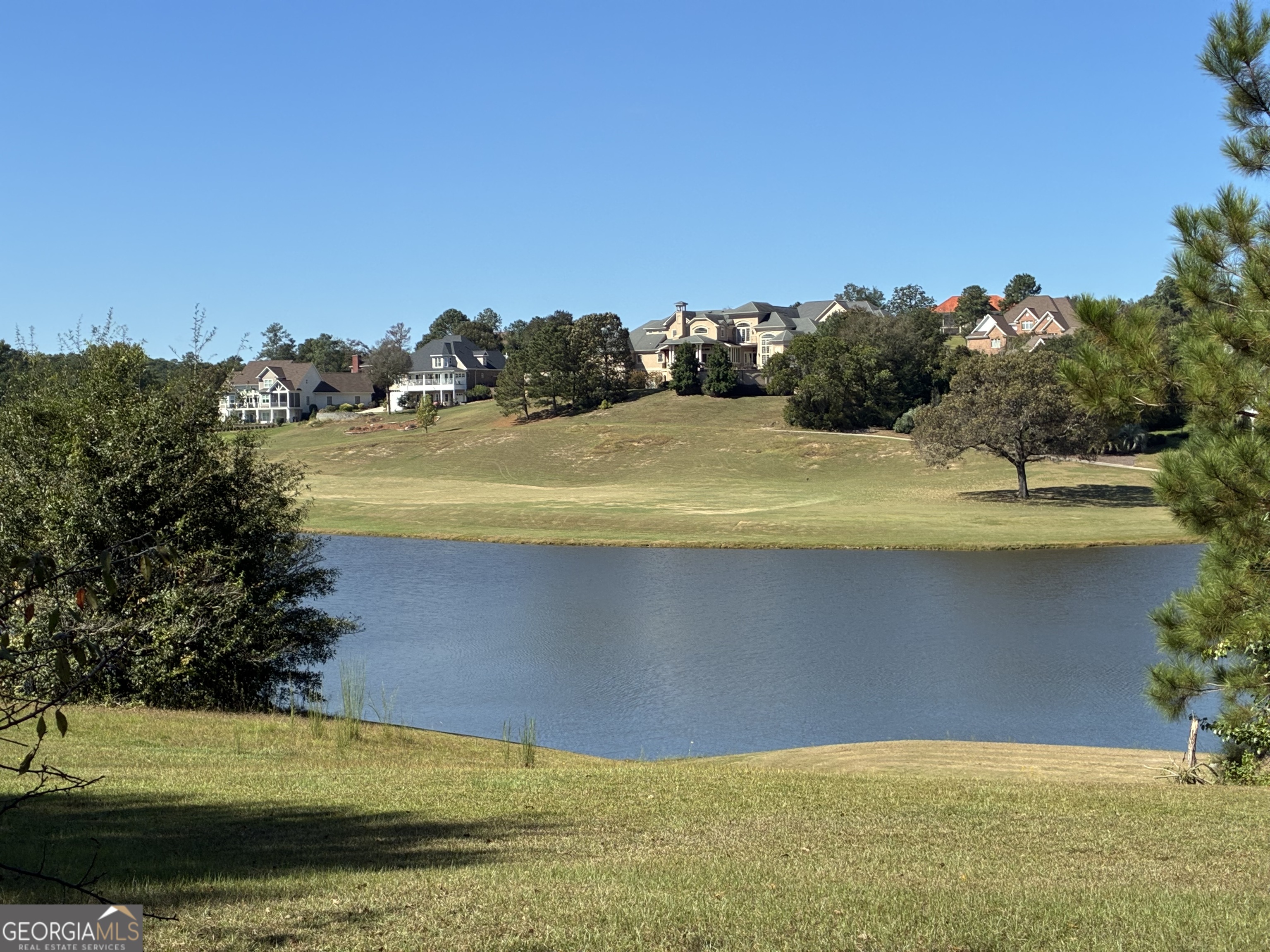 426 Southern Oaks DR