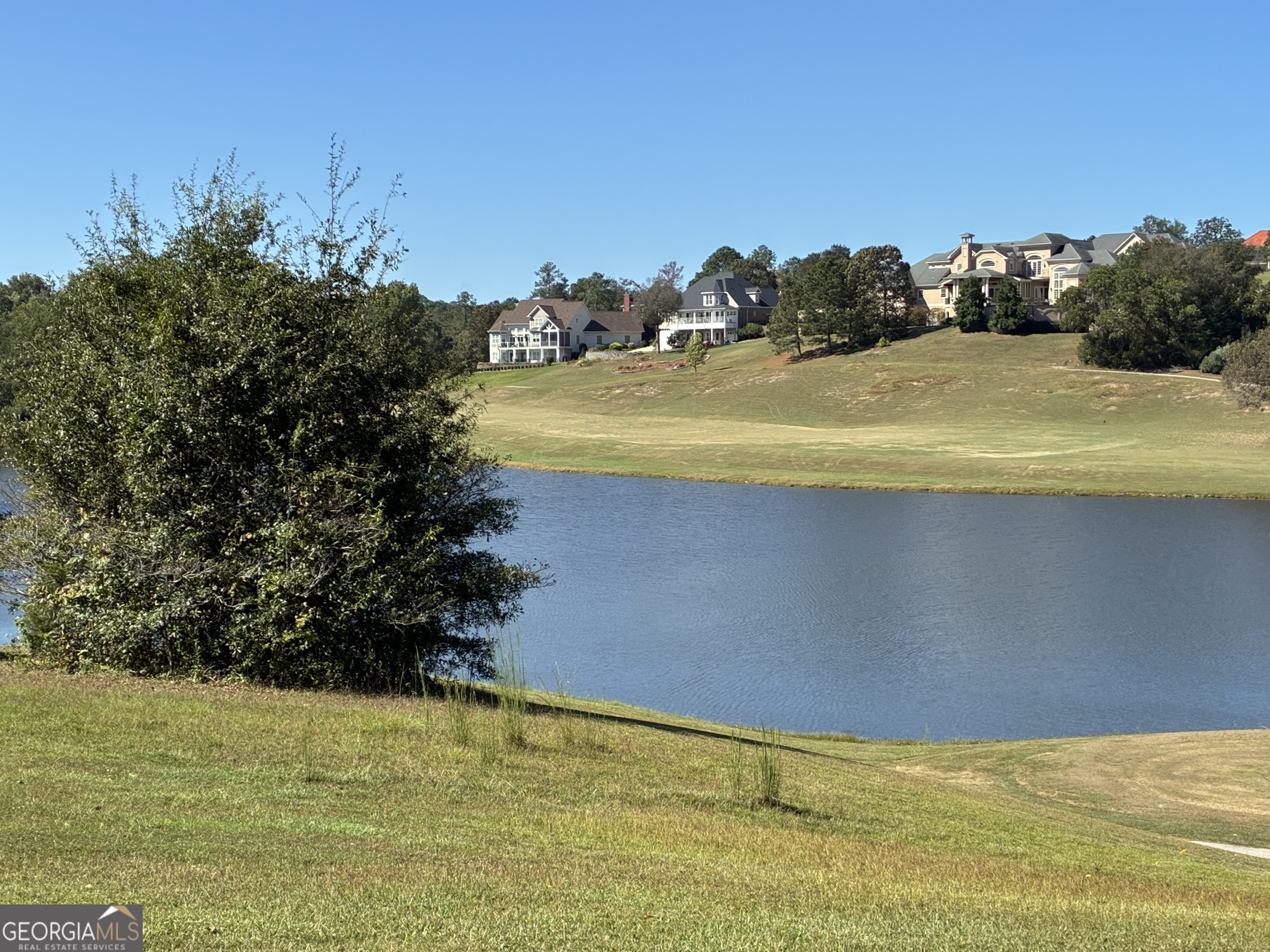 426 Southern Oaks DR