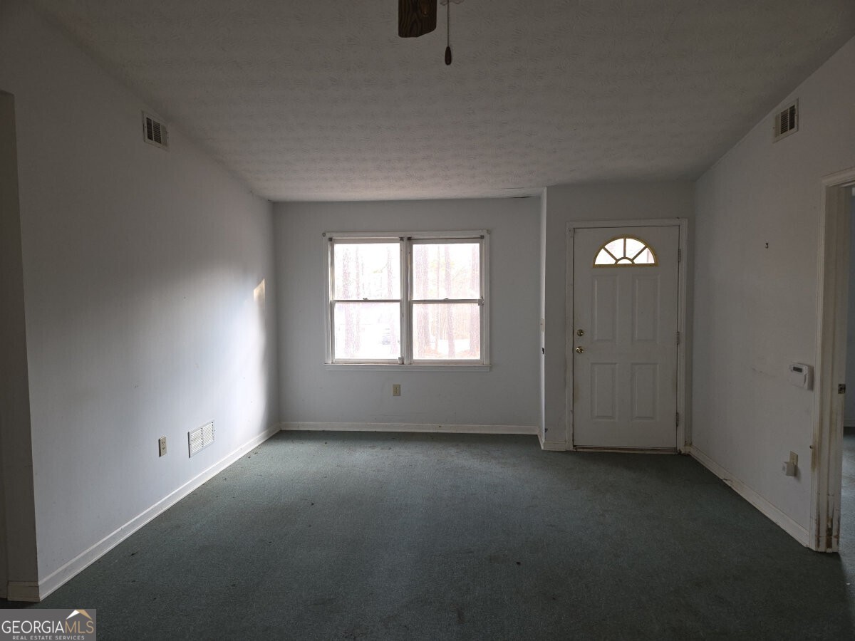 100 Willow Shoals DR