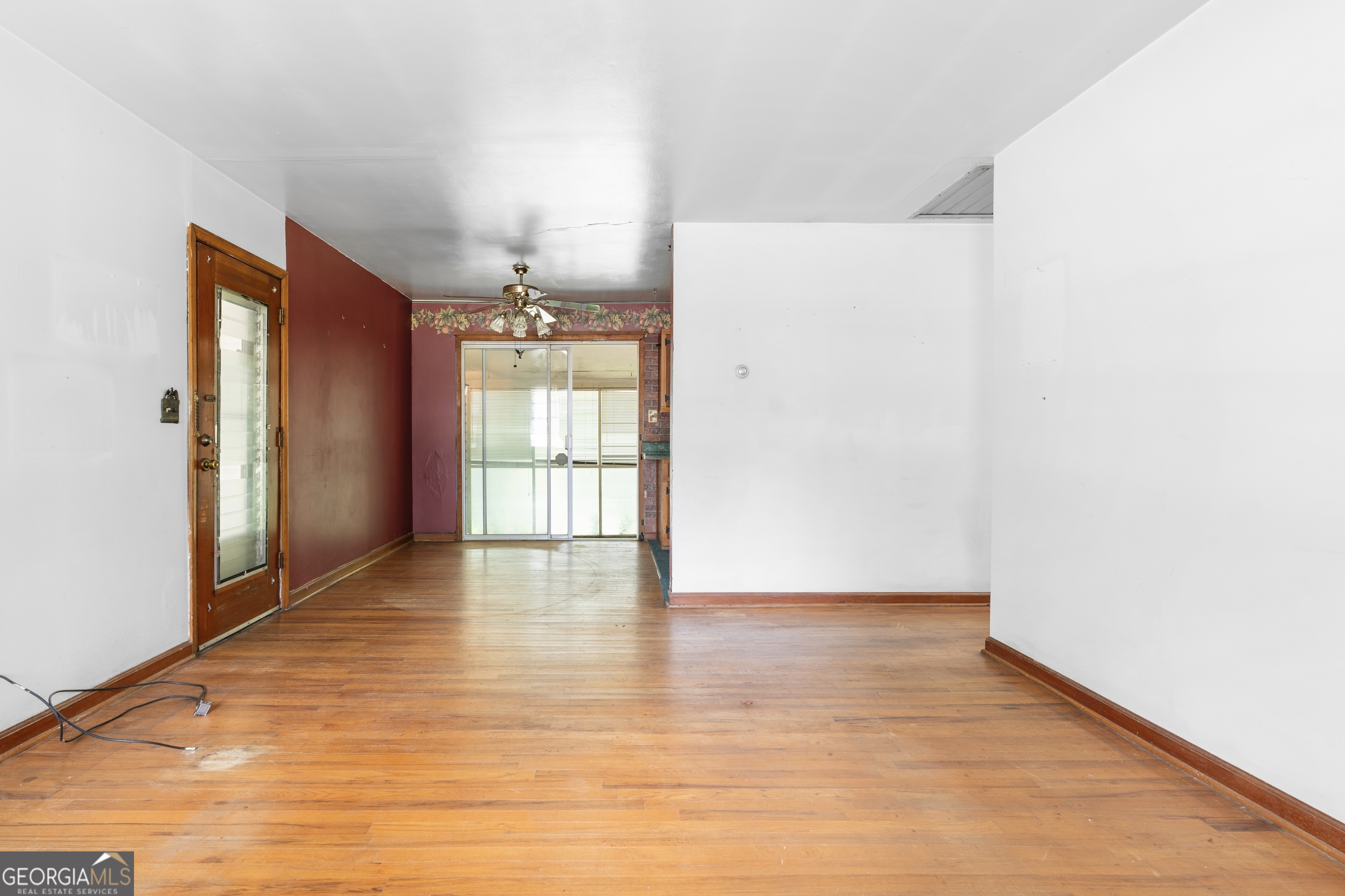 31 Belmont CIR