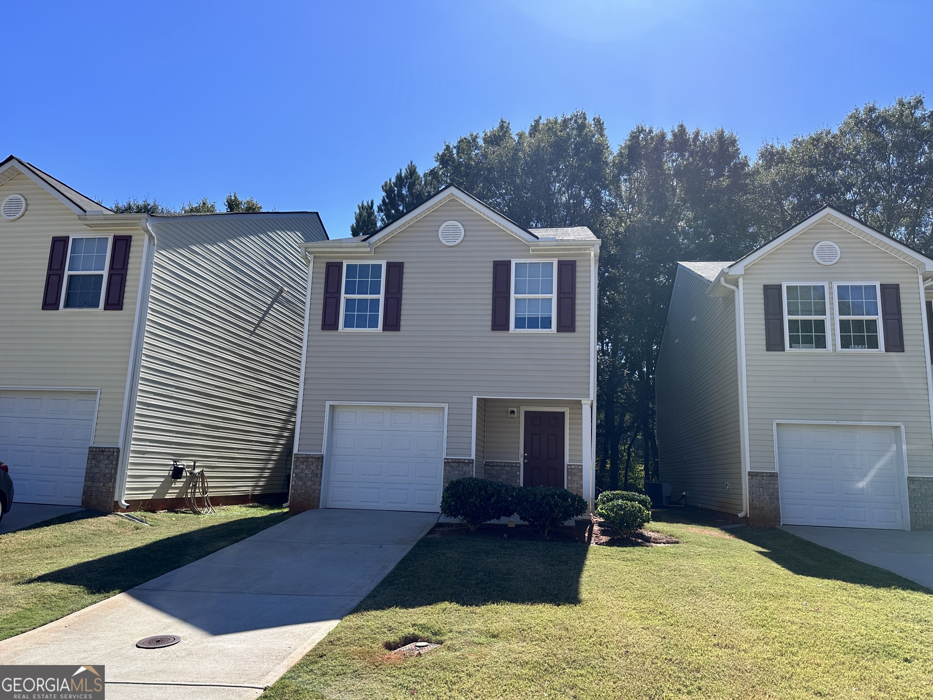 This spacious 3 bedroom, 2.5 bathroom, 2 story home features new carpet. The light, open floor plan includes a living area, dining area, powder room and kitchen which is equipped with an electric range, dishwasher, refrigerator and large island. On the upper level you will find a roomy loft area, primary suite, 2 guest bedrooms, a guest bathroom and the laundry room. A 1 car garage completes this lovely home. Don't miss out, call today to schedule a viewing. Excalibur Homes does not advertise on Facebook or Craigslist. Be advised that the sq ft and other features provided may be approximate. Prices and/or availability dates may change without notice. Lease terms 12 months or longer. Application fee is a non-refundable $75 per adult over 18 years of age. One-time $200 Administrative fee due at move-in. Most homes are pet-friendly. Breed restrictions may apply. Rental insurance required.