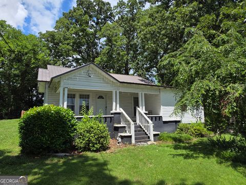 Photo of 807 Jones Ave, Rockmart, GA 30153 (MLS # 10775134)