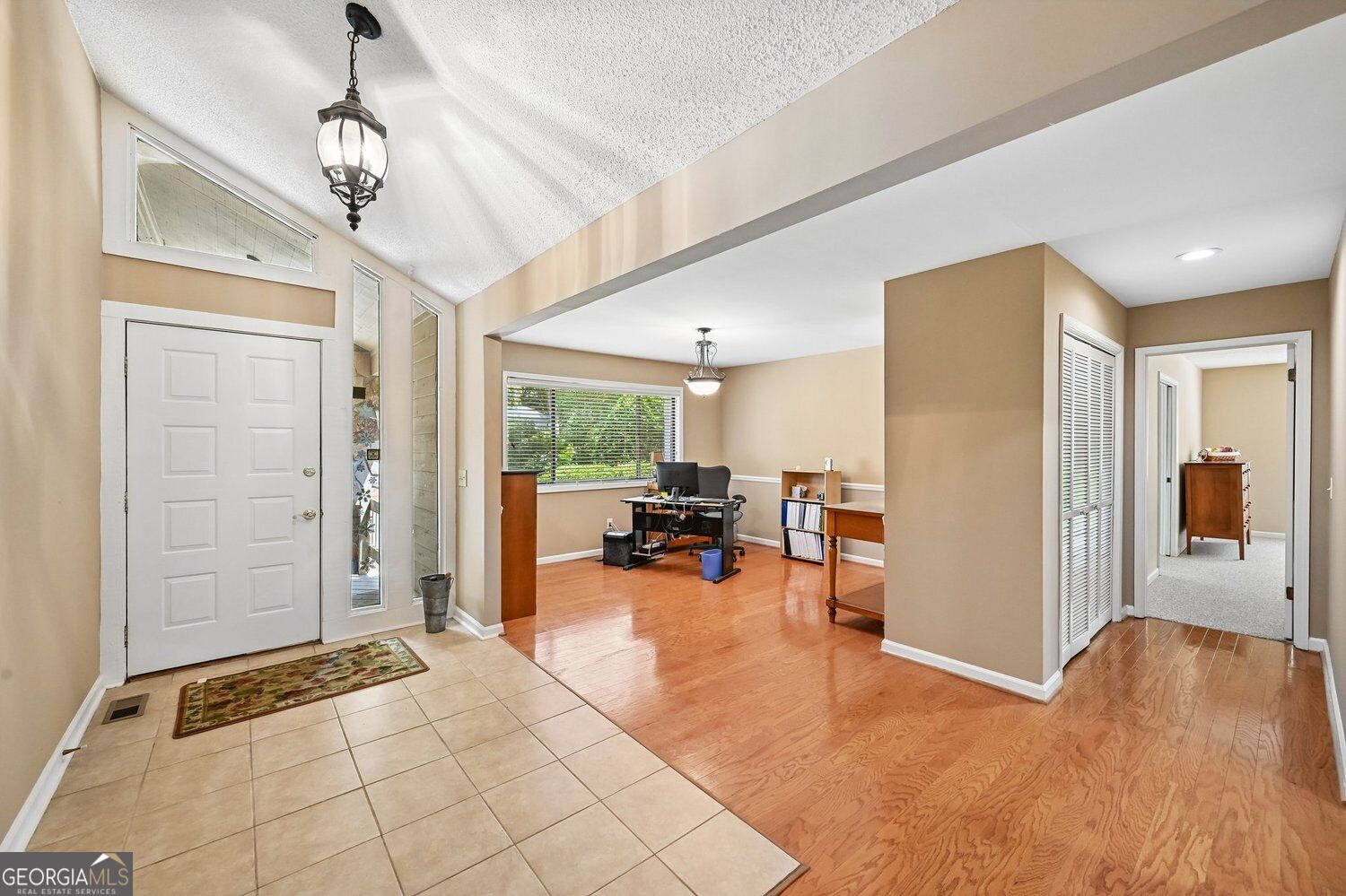 1008 Muirfield DR NE