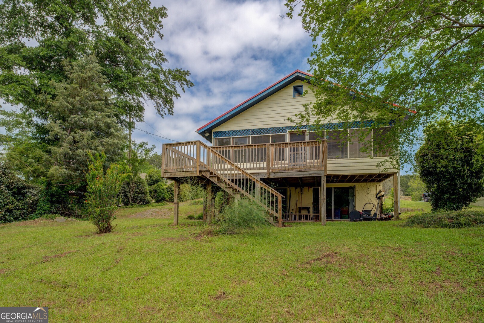 114 Mabry RD