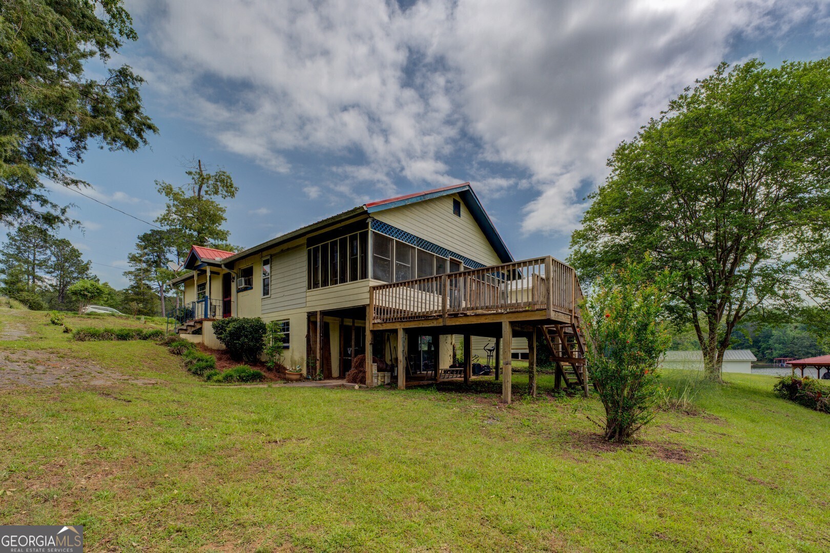 114 Mabry RD