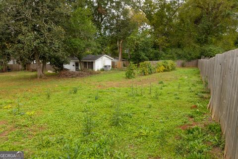 A home in Thomaston